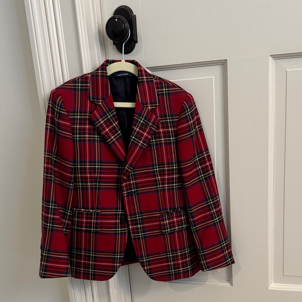 Boys Brooks Brothers size 8 sports coat. Perfect for Christmas!